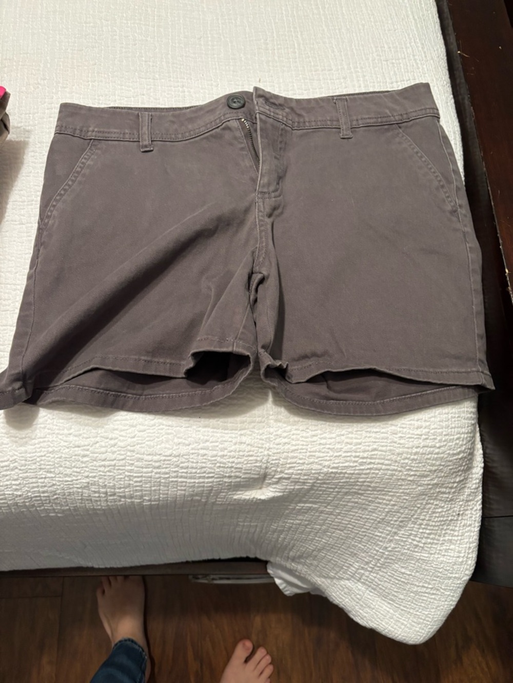Women's Casual Gray Shorts - Classic Summer Staple